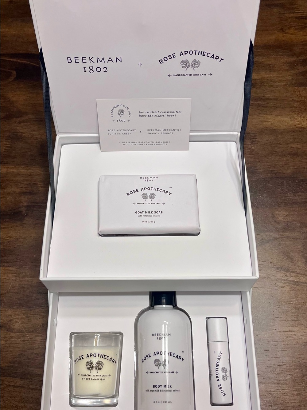 Beekman 1802 Rose Apothecary X Schitt’s Creek Limited Edition Set $135-$180 - Picture 3 of 9
